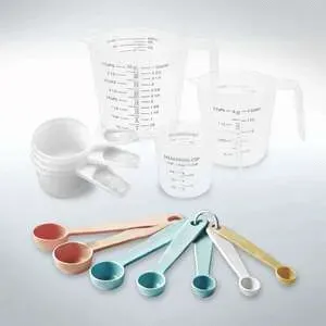 Measuring Cups & Spoons